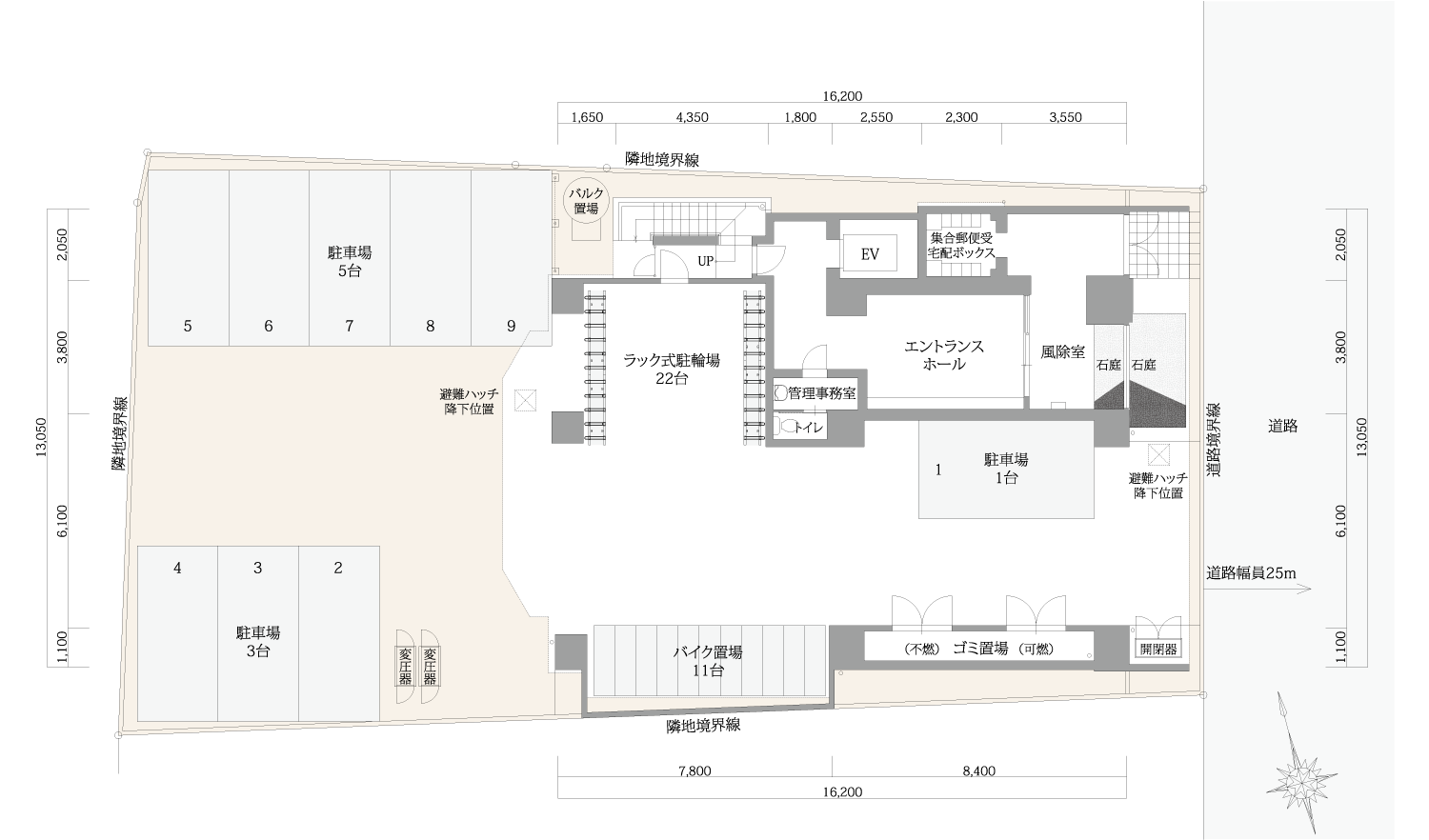 敷地配置図・平面図/1F