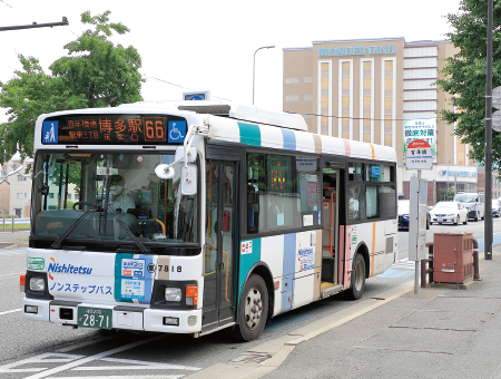 ファミリーマート福岡唐人町店